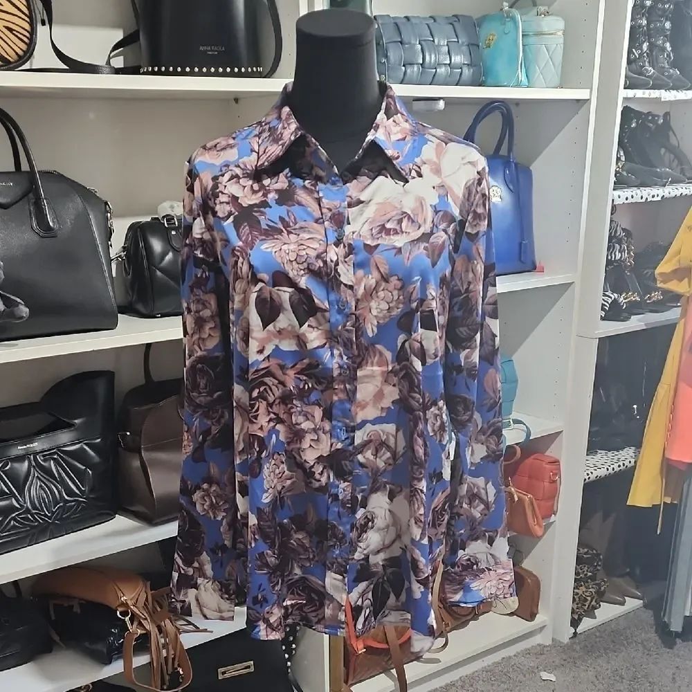 Catherine Malandrino Blue Relaxed Button Down Shirt